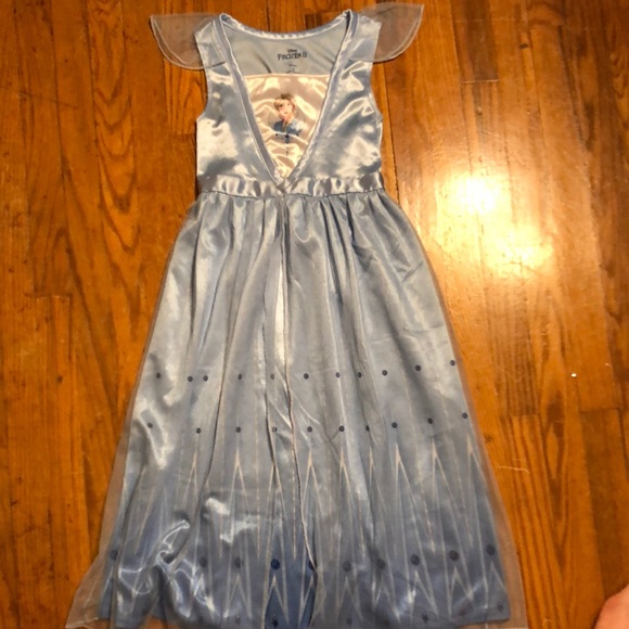 🔥3/$15 Frozen Elsa nightgown